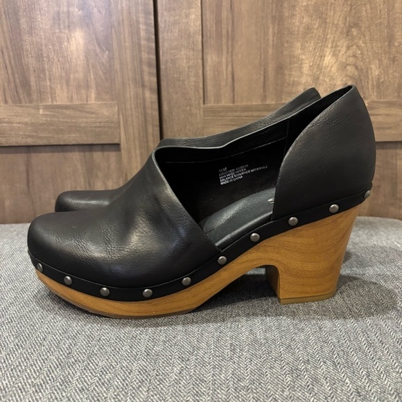 NWOB KORKS ARIELLE WOOD SOLE D’ORSAY Black CLOGS SIZE 10 - Picture 1 of 9
